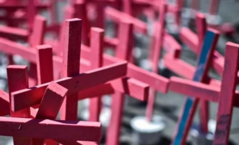 UNAM remueve a doctor que dijo que el ‘feminicidio es acto de amor’