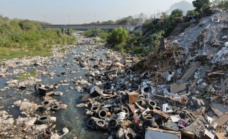 Ríos de Nuevo León en crisis ambiental