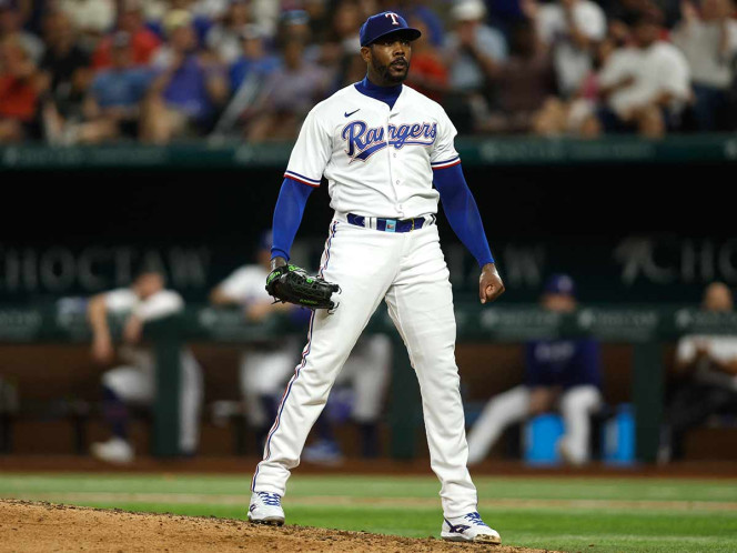 Aroldis Chapman da triunfo a Rangers de Texas sobre Rays