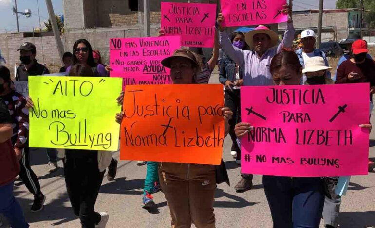 Azahara, la menor que golpeó a Norma Lizbeth, ‘es burlona y agresiva’