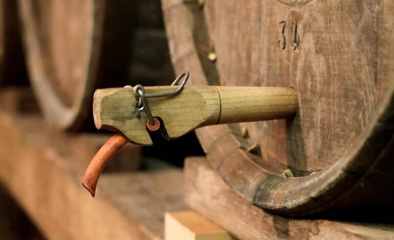 Rusia eleva a 30 los muertos por ingerir alcohol adulterado