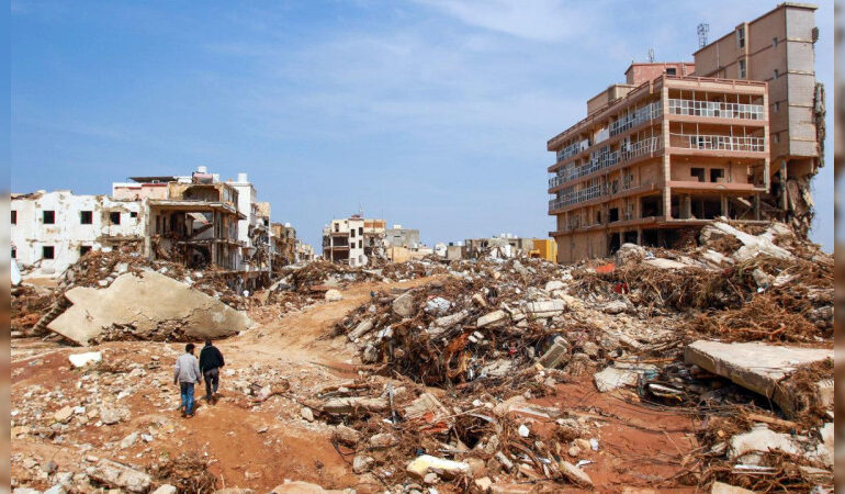 Inundaciones en Libia asciende a 11 mil 300 en Derna