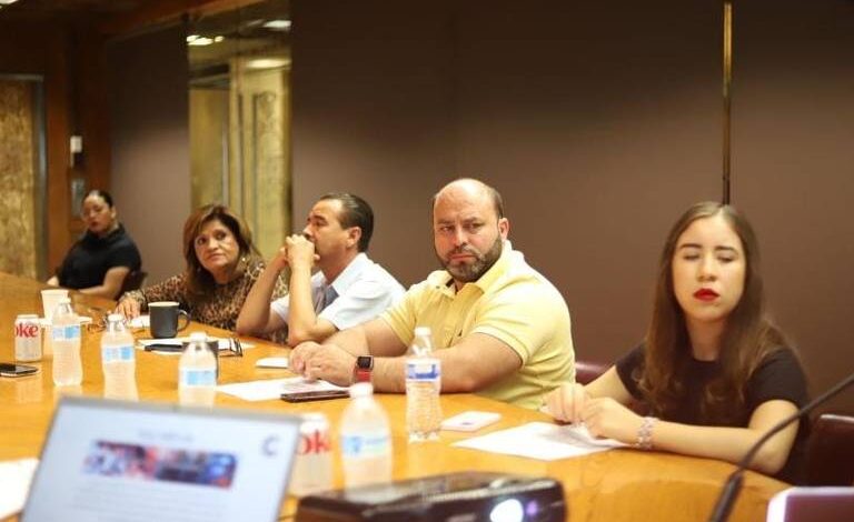 Promueven regidores apoyó para que jóvenes continúen sus estudios