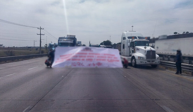 Acuerdos evitan bloqueo en autopista México-Querétaro: Secretaría de Movilidad