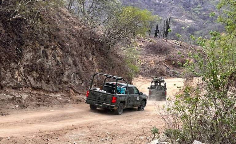 Convoy militar se desplaza a Batopilas; solicitan intervención urgente