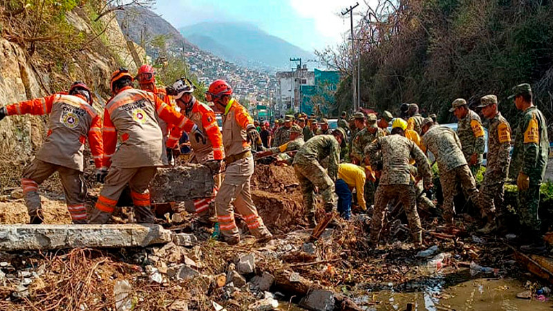 Intensifican labores de limpieza en Guerrero, tras paso de huracán “Otis”