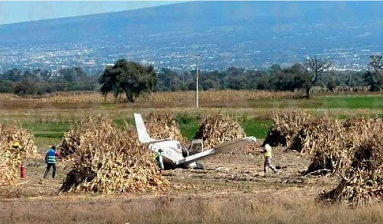 Se desploma avioneta en inmediaciones del aeropuerto de Huejotzingo, Puebla