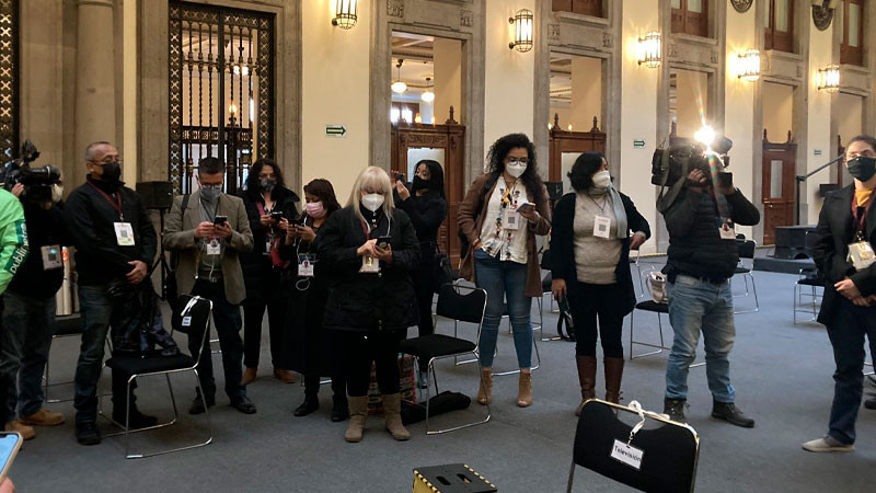 INAI llama a periodistas a denunciar ante presunta filtración de datos