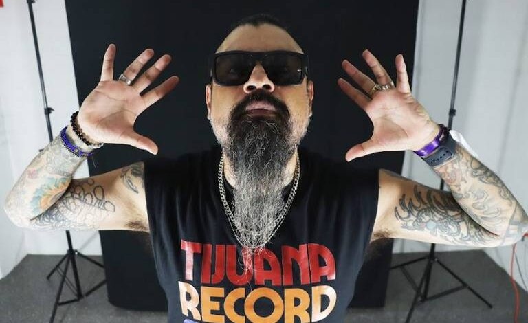 De perfil | Dr. Shenka, la dosis perfecta de conciencia y música