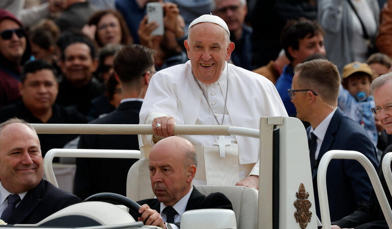 Economía liberal no acepta “la justicia social”: papa Francisco