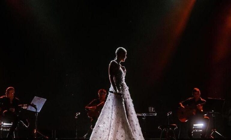 “Dedicación coraje y risas”, lo que una fadista destaca de su madre