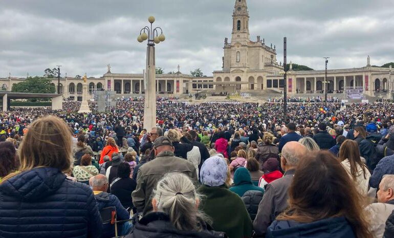 Fátima pide por la paz en Ucrania, Tierra Santa y en otras partes del mundo