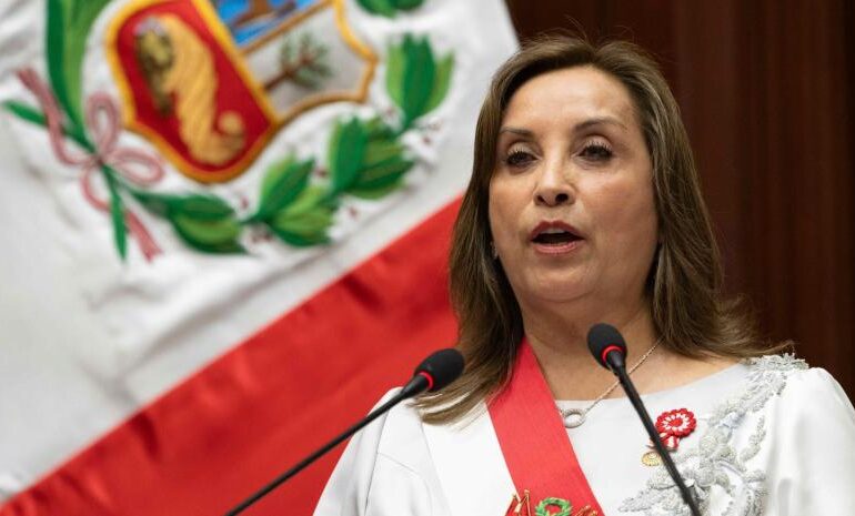Boluarte es acusada por la fiscalía de homicidio y lesiones de manifestantes