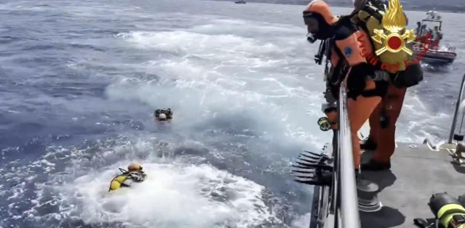 El presidente de Morgan Stanley, entre los desaparecidos del naufragio del supervelero