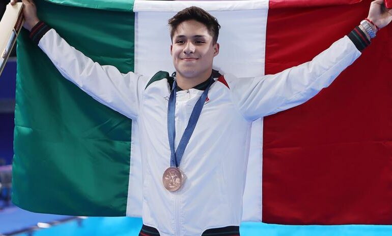 Osmar Olvera Ibarra fue operado con éxito