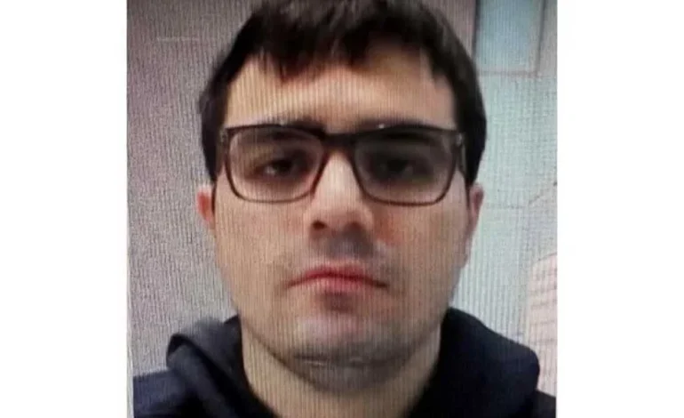 Difunden fotografía del ‘Mini lic’ tras su detención