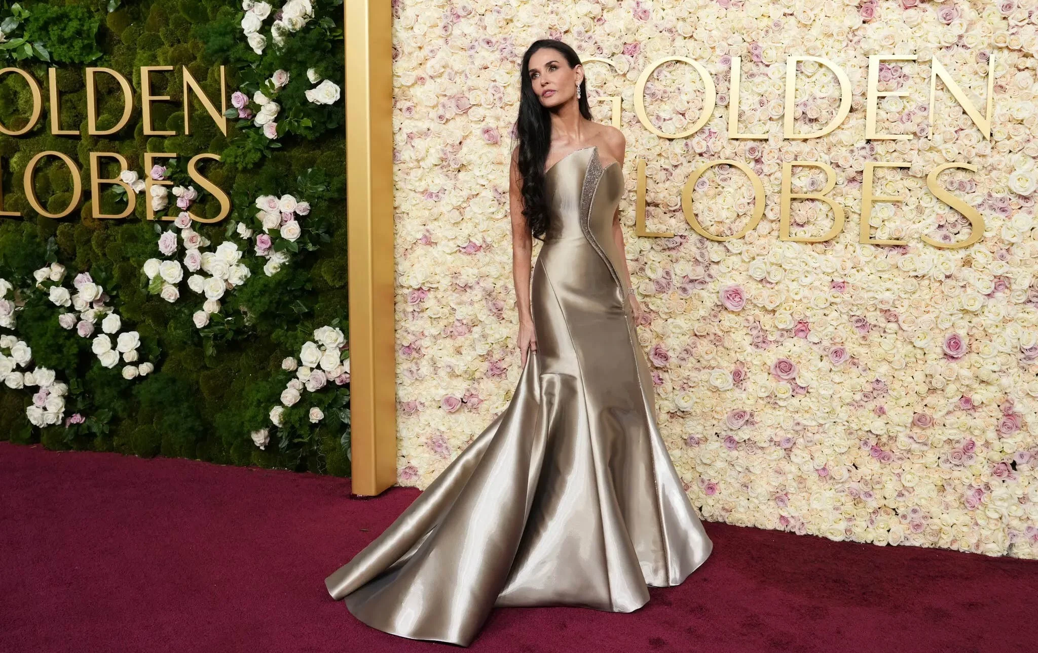 Globos de Oro 2025: 19 atuendos inolvidables