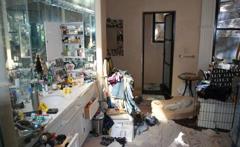 La esposa de Gene Hackman preguntó sobre síntomas de gripe antes de su muerte