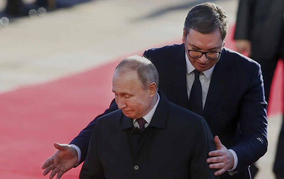 Rusia critica a su aliado Serbia por suministrar armas a Ucrania