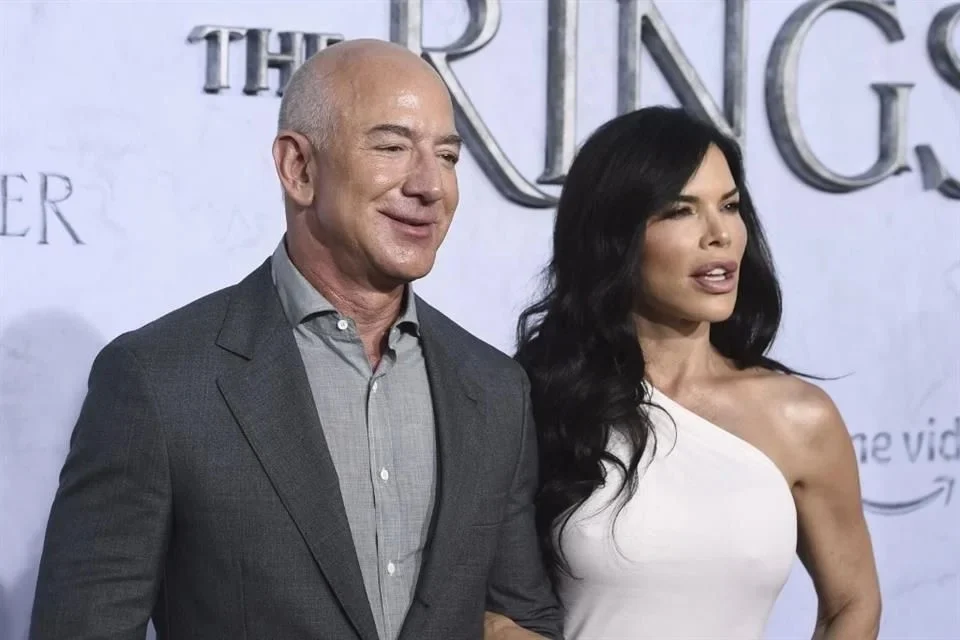 Alistan Jeff Bezos y Lauren Sanchez boda de 10 mdd