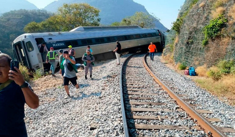 La jefa de gobierno llama al orden en la investigación del descarrilamiento del Tren Interoceánico: "Esperamos resultados certeros y pronto"