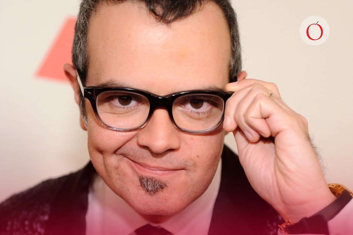 Aleks Syntek reaparece, rompe el silencio y aclara todo sobre su rehabilitación y los rumores de su divorcio