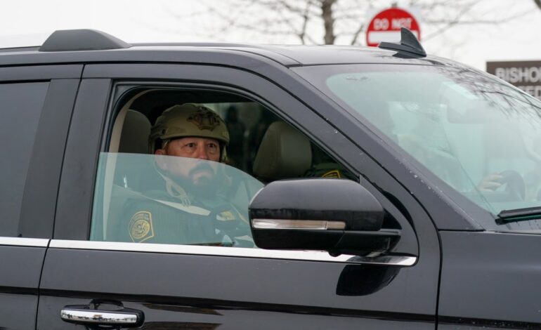 Desplazamiento y Violencia: Agentes de ICE enfrentan a mujeres venezolas en Portland, dejando atrás un rastro de lesiones y tensión social.