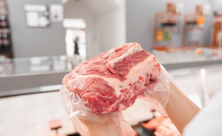 EU aprueba importar hasta 80,000 toneladas de carne de res extra de Argentina este año