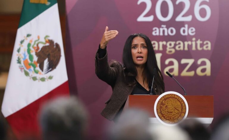 “Esta fue mi cuna”: Entre lágrimas, Salma Hayek celebra apoyo histórico al cine nacional